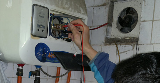 Nhận lắp đặt bảo dưỡng sửa máy nước nóng lạnh tại Đà Nẵng 8